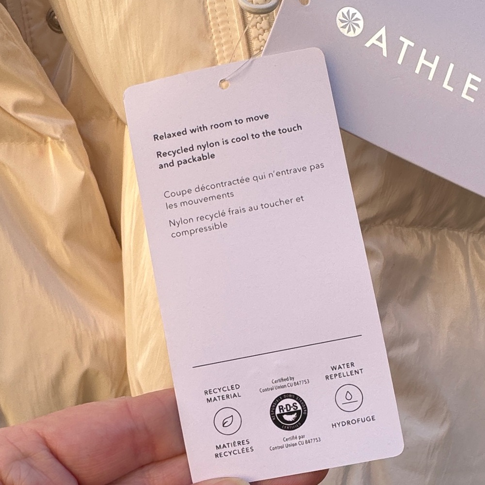 NWT Athleta XL  Down Shine Women’s Winter Coat in  Light Cream - Picture 10 of 12